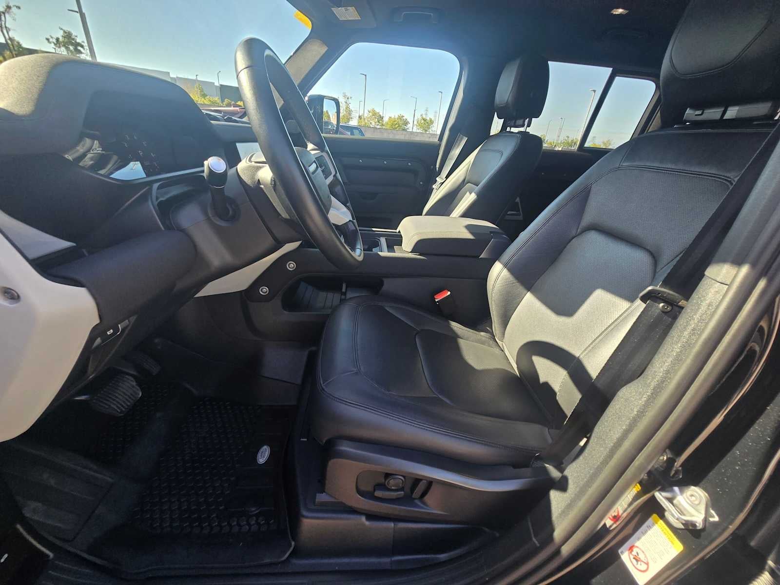 2023 Land Rover Defender S