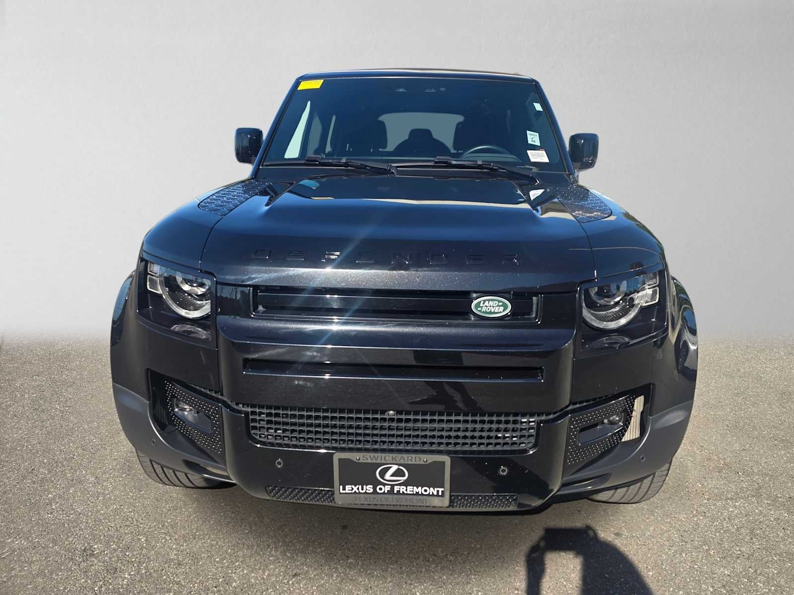 2023 Land Rover Defender S