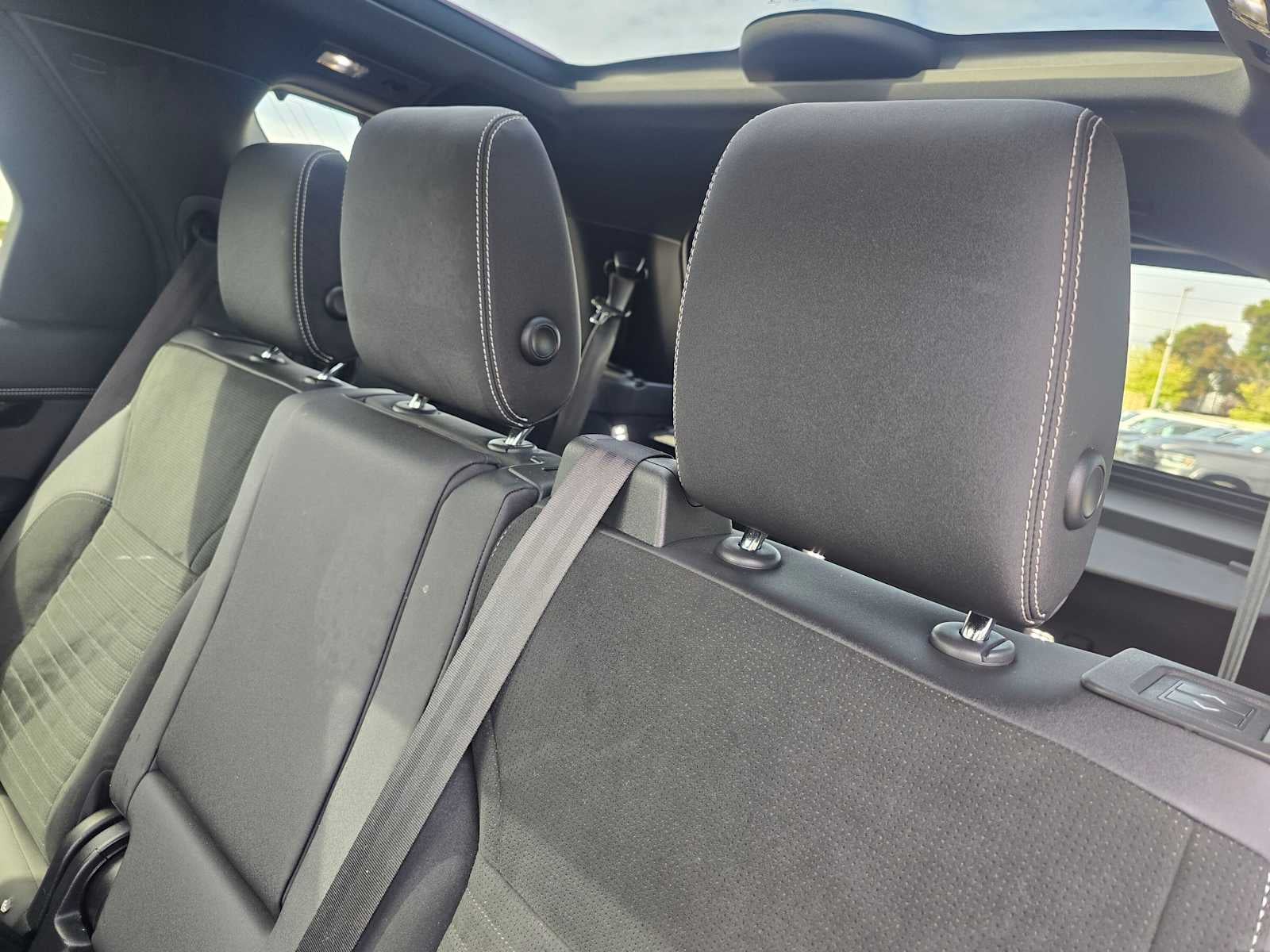 2023 Land Rover Discovery S R-Dynamic