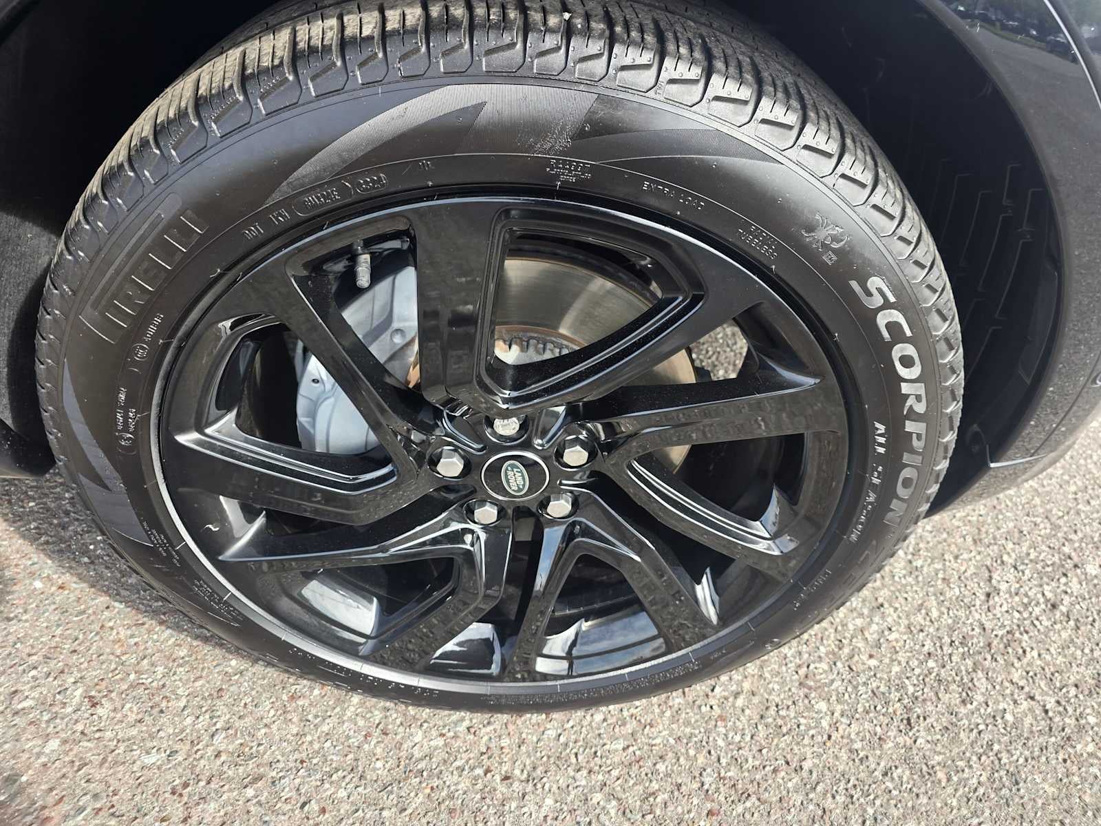 2023 Land Rover Discovery S R-Dynamic