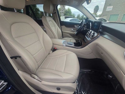 2021 Mercedes-Benz GLC 300 GLC 300