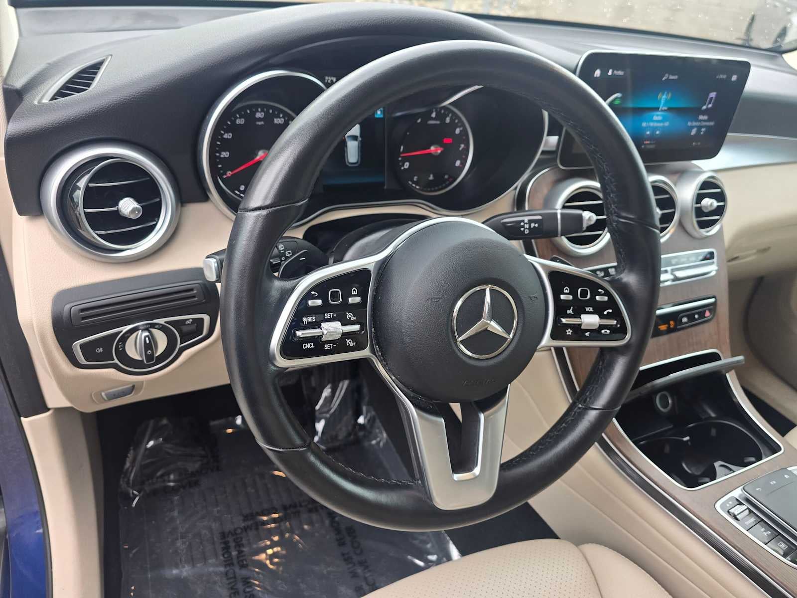 2021 Mercedes-Benz GLC 300 GLC 300