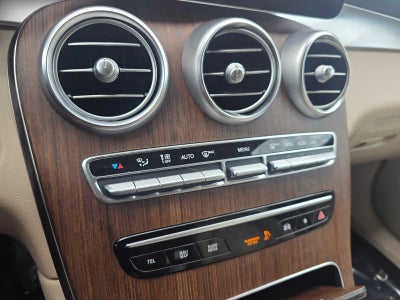 2021 Mercedes-Benz GLC 300 GLC 300