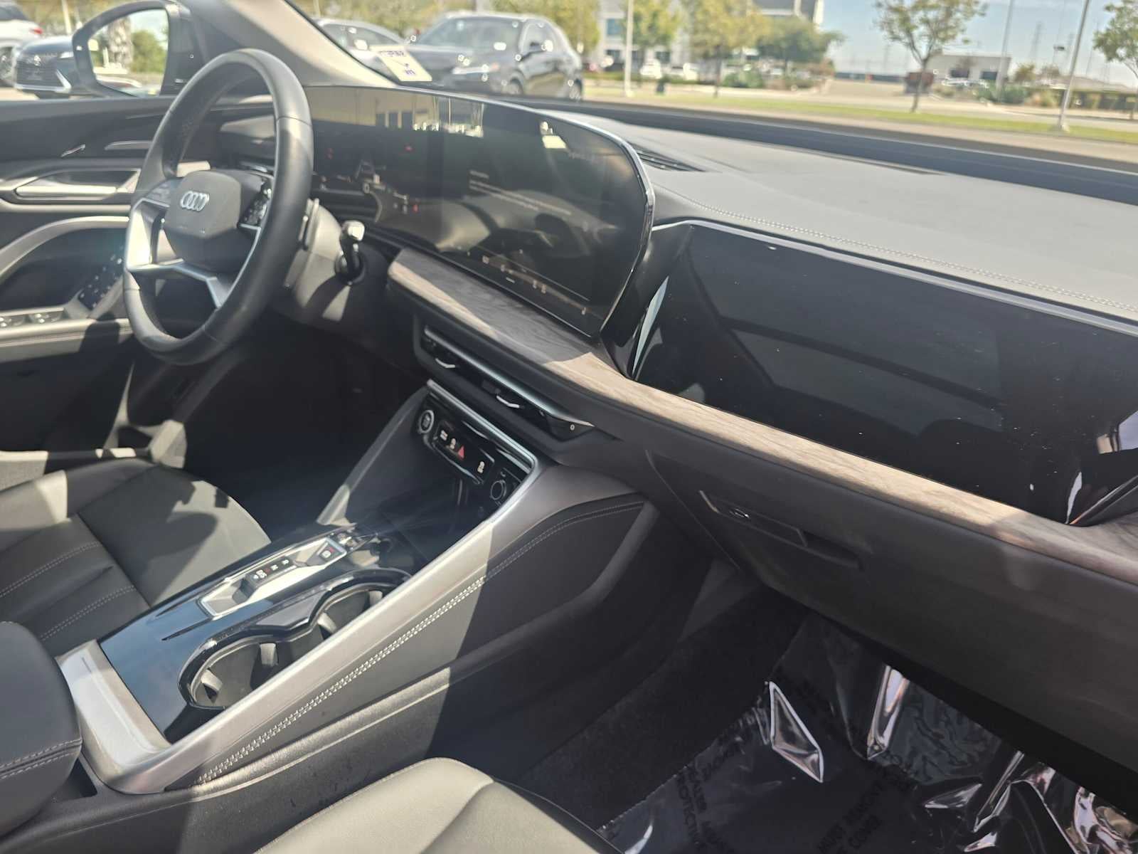2025 Audi New Q5 Premium Plus