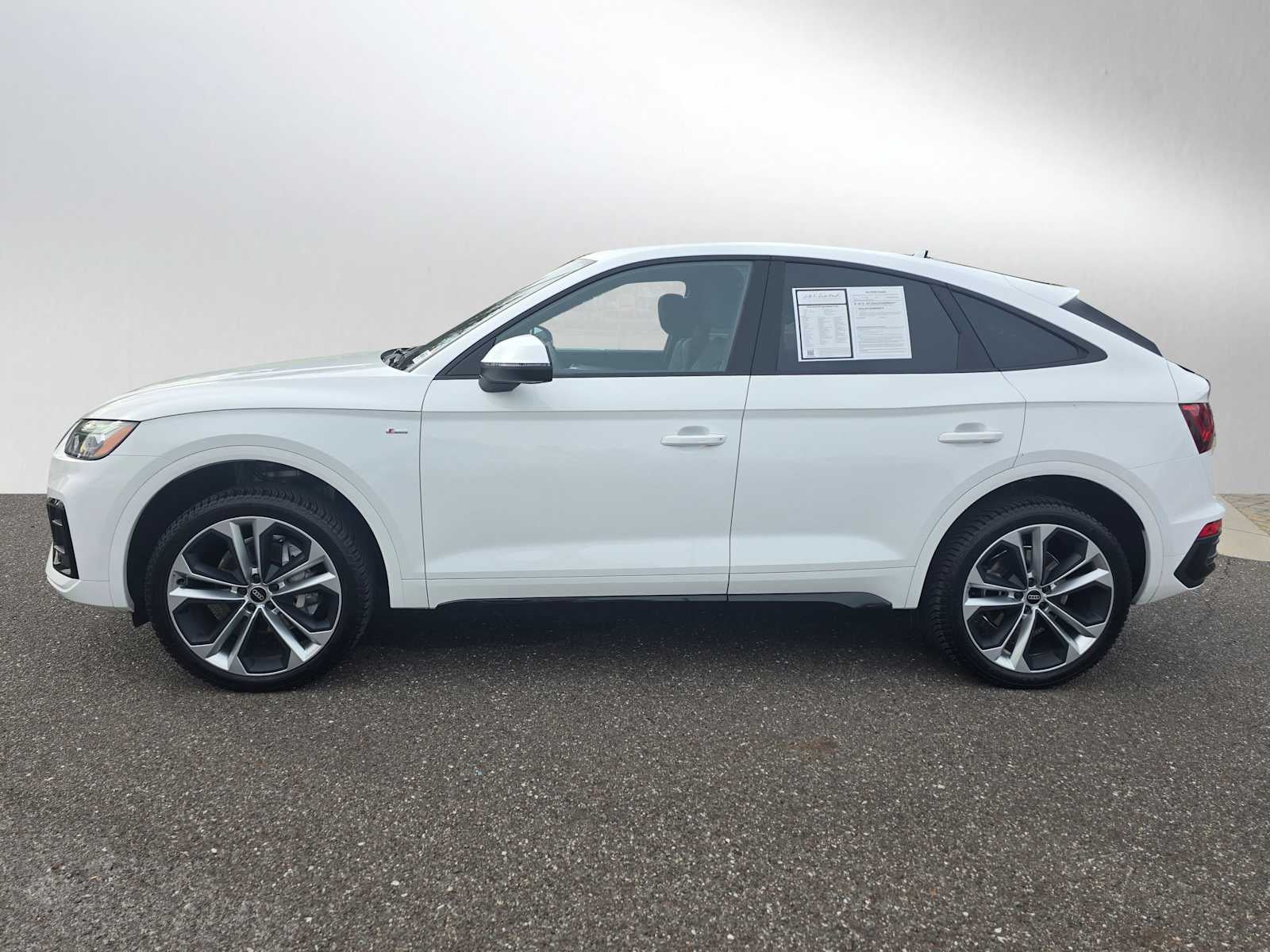 2022 Audi Q5 Sportback S line Premium Plus