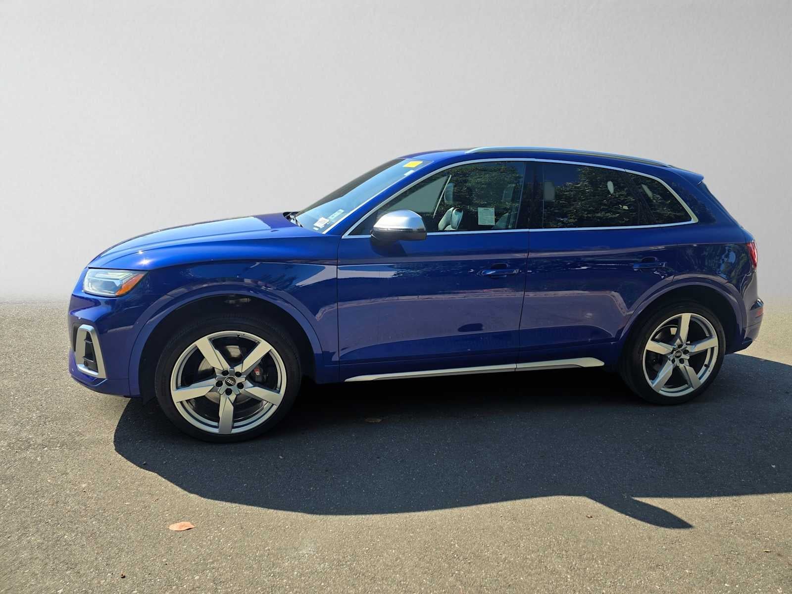 2022 Audi SQ5 Premium Plus