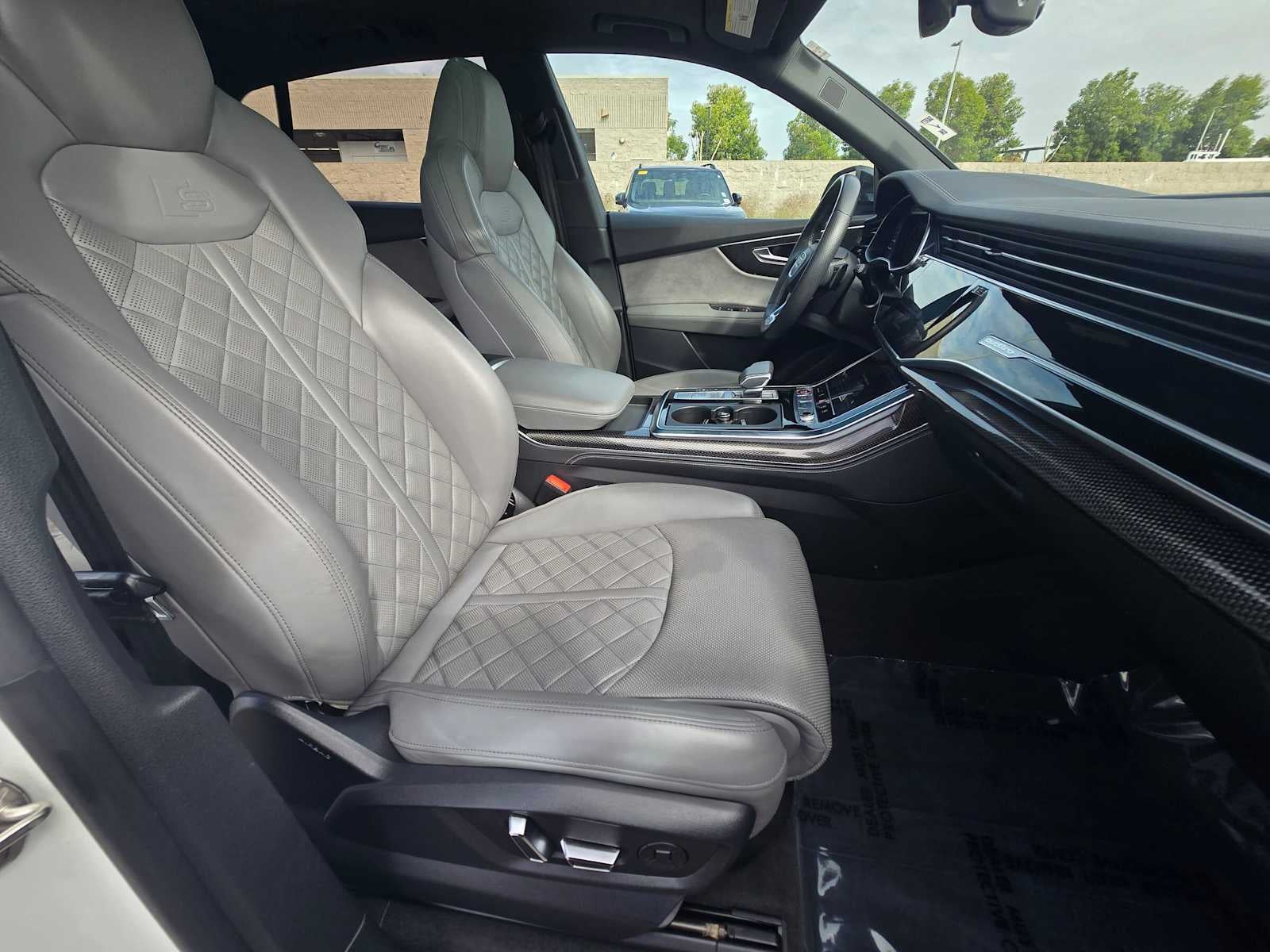 2023 Audi SQ8 Prestige