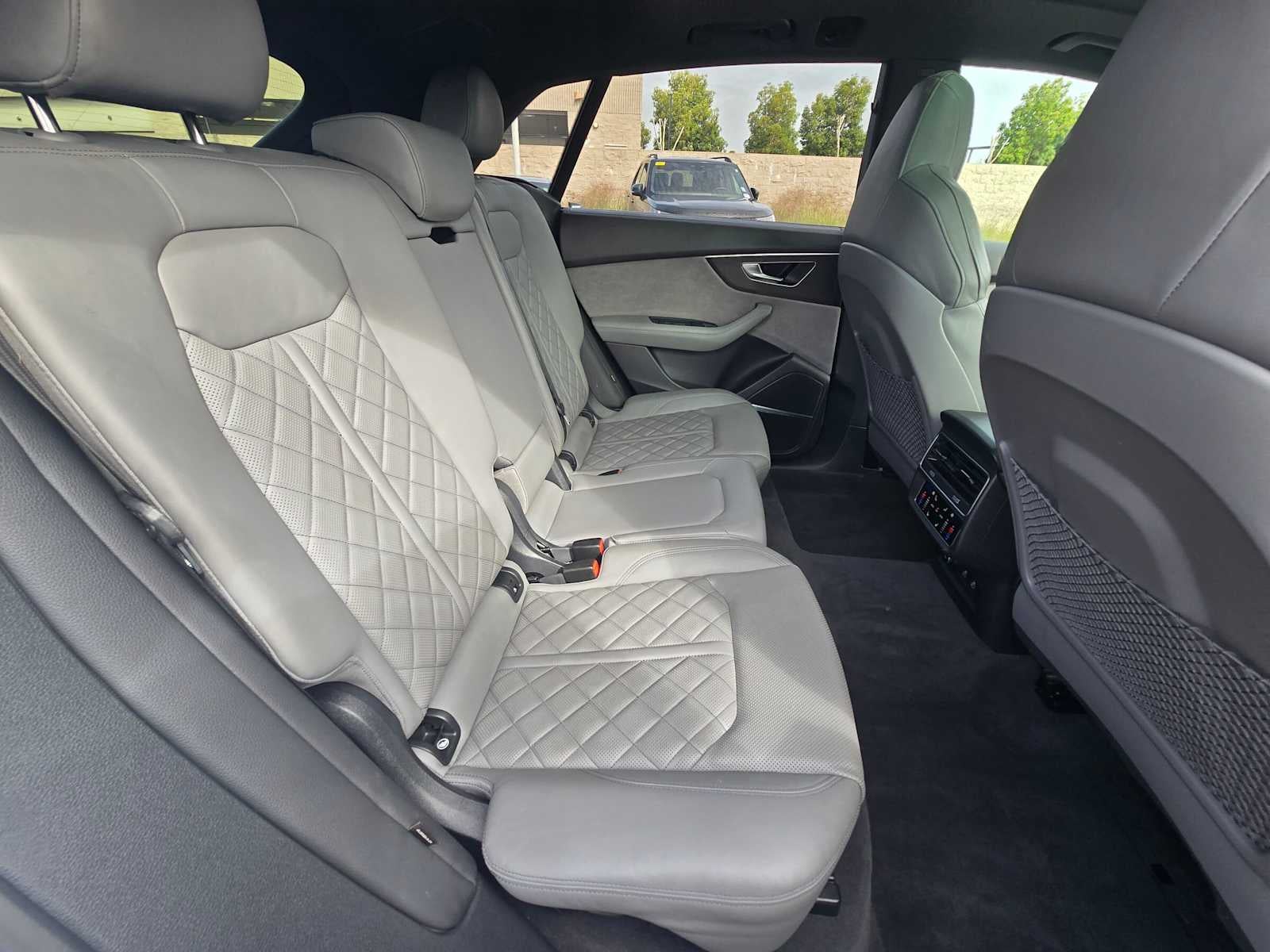 2023 Audi SQ8 Prestige