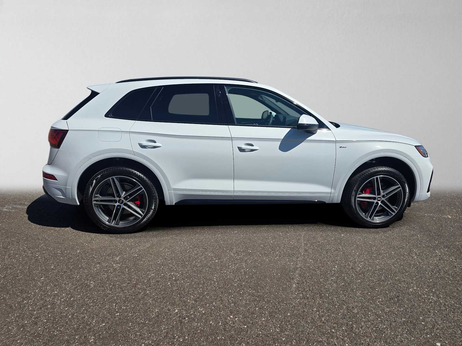 2025 Audi Q5 S line Premium Plus