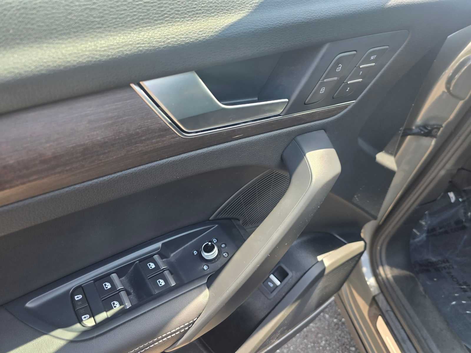 2024 Audi Q5 S line Premium Plus