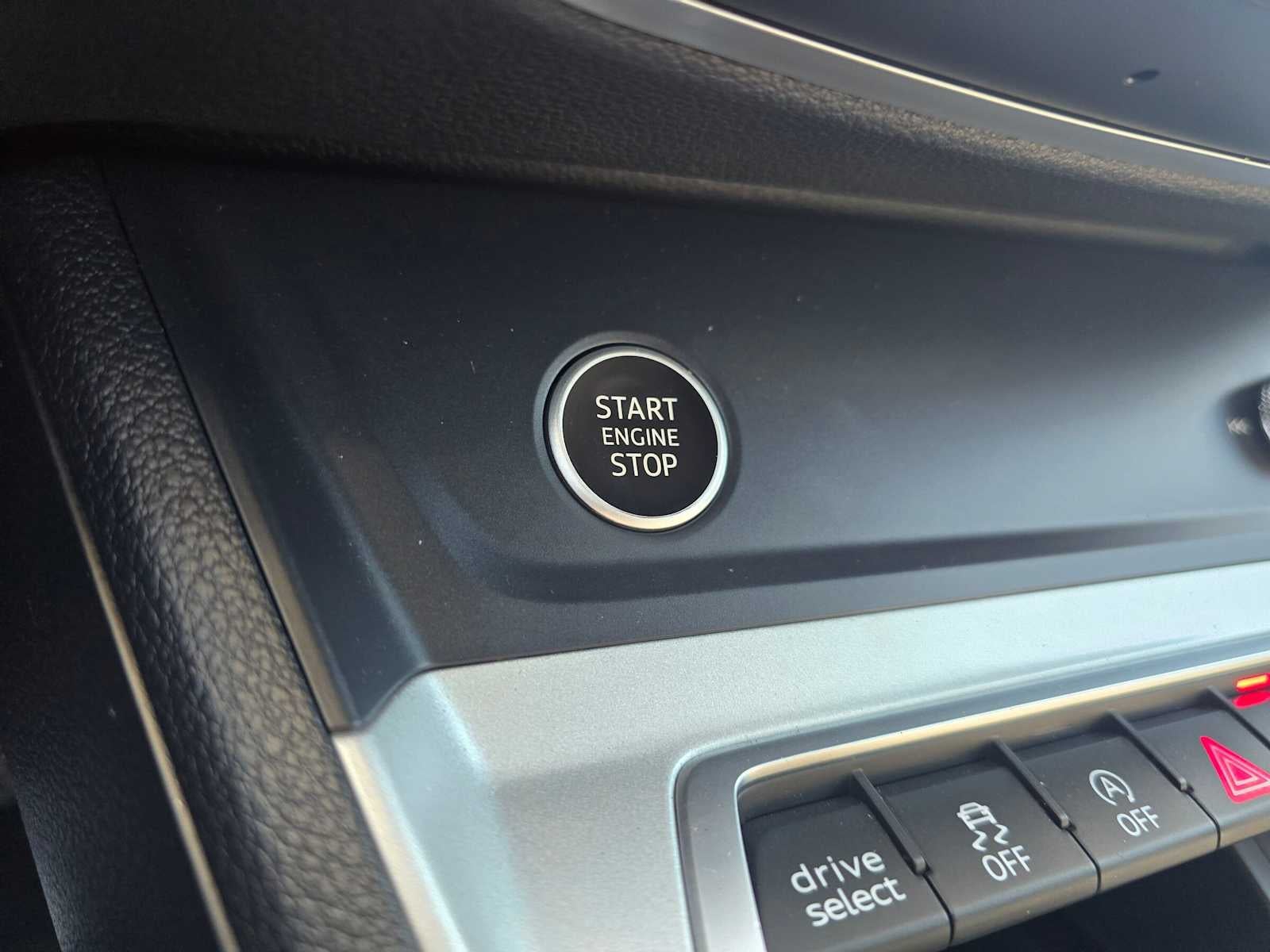 2024 Audi Q3 S line Premium Plus