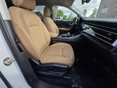 2025 Audi Q7 Premium Plus