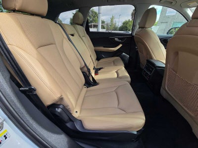 2025 Audi Q7 Premium Plus