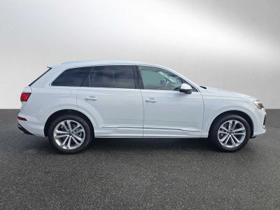 2025 Audi Q7 Premium Plus