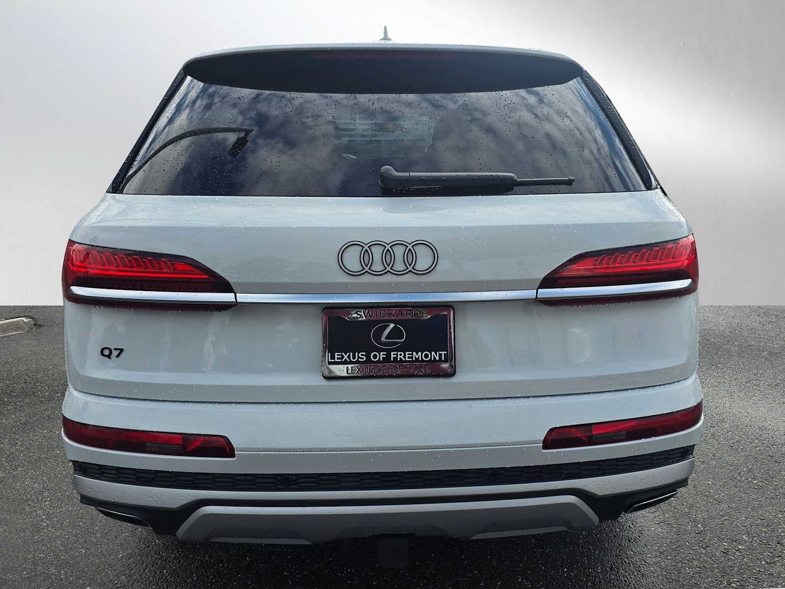 2025 Audi Q7 Premium Plus