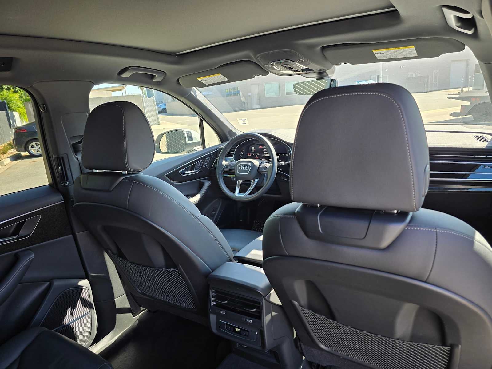 2025 Audi Q7 Premium Plus