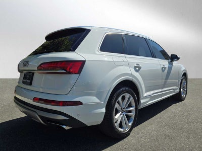 2025 Audi Q7 Premium Plus