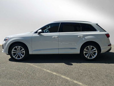 2025 Audi Q7 Premium Plus
