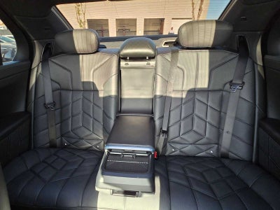2023 BMW 740i 740i