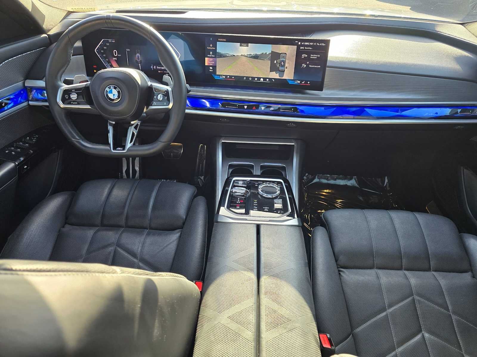 2023 BMW 740i 740i