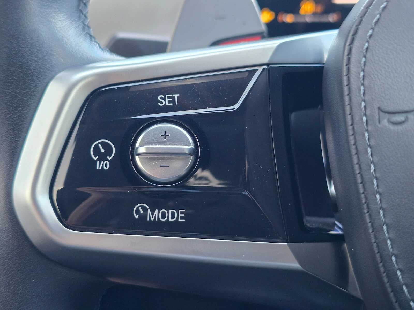 2023 BMW 740i 740i