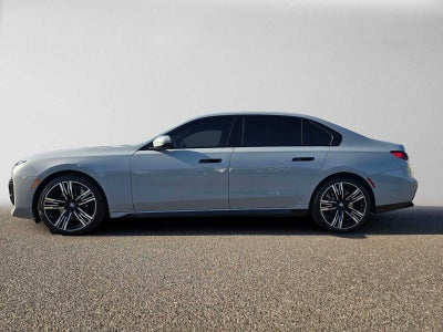2023 BMW 740i 740i
