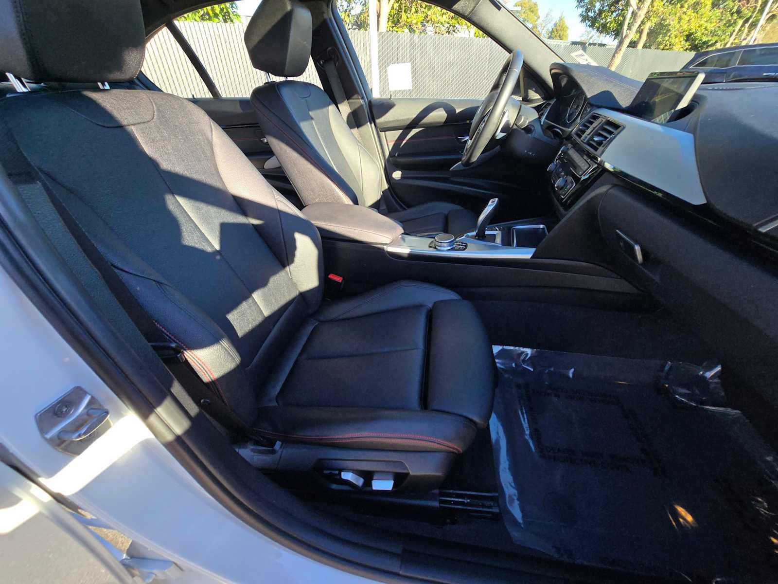 2018 BMW 3 Series 330e iPerformance