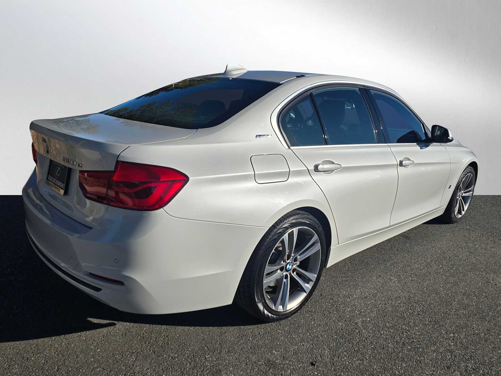 2018 BMW 3 Series 330e iPerformance