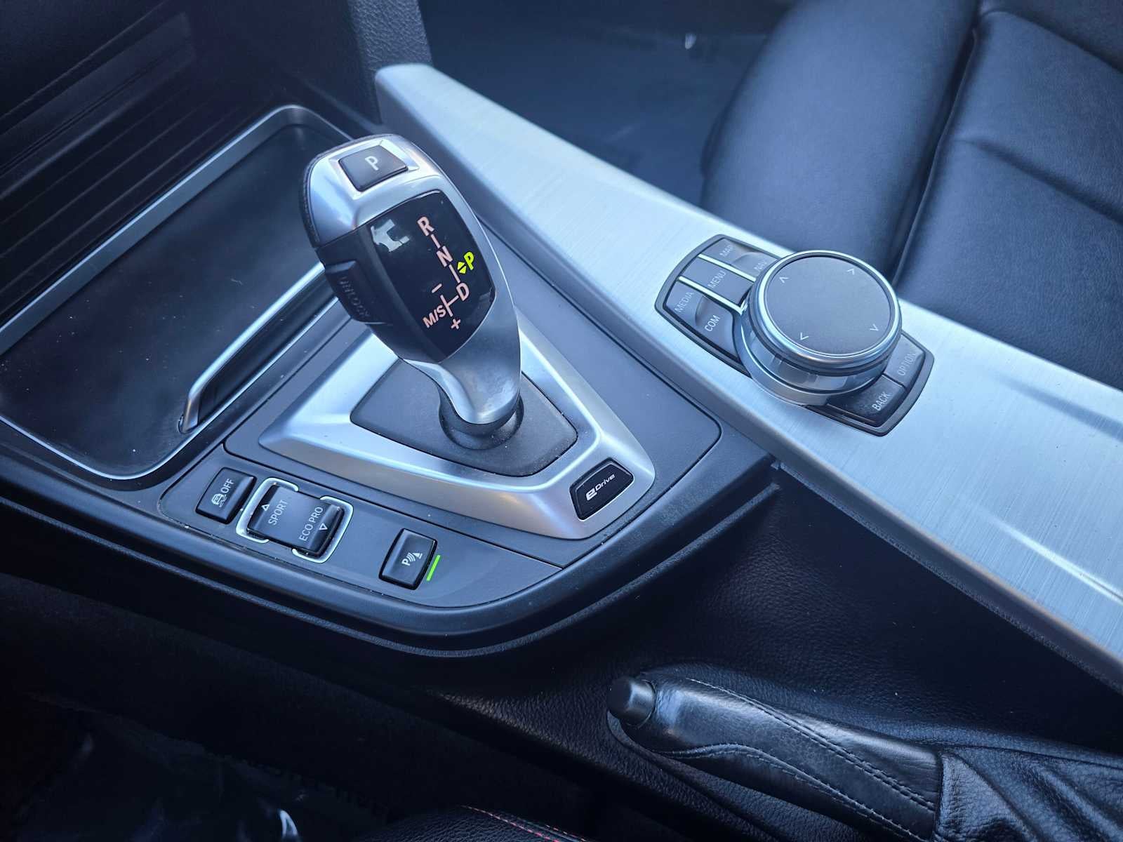 2018 BMW 3 Series 330e iPerformance