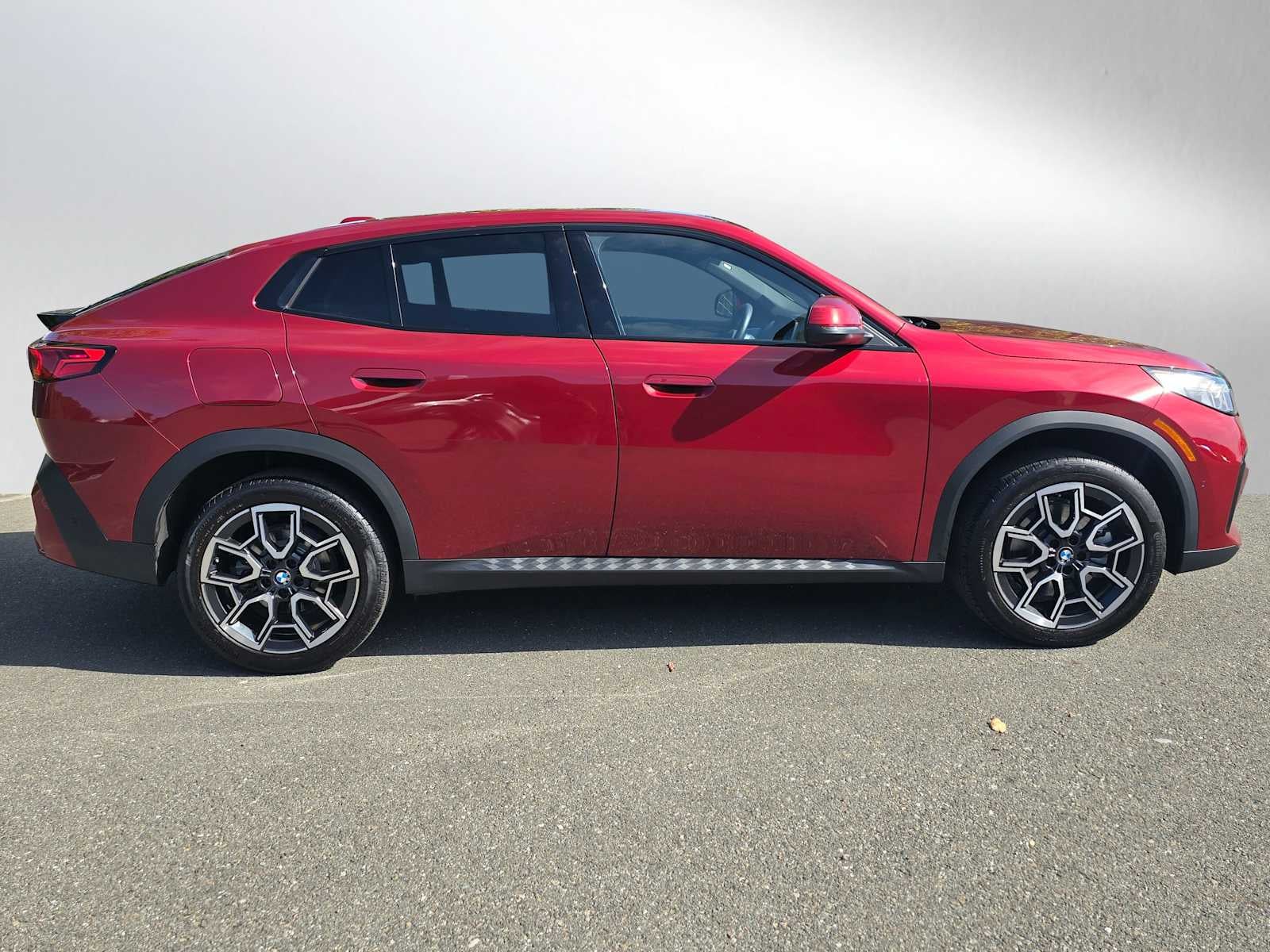 2025 BMW X2 xDrive28i xDrive28i