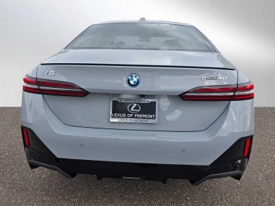 2026 BMW i5 eDrive40