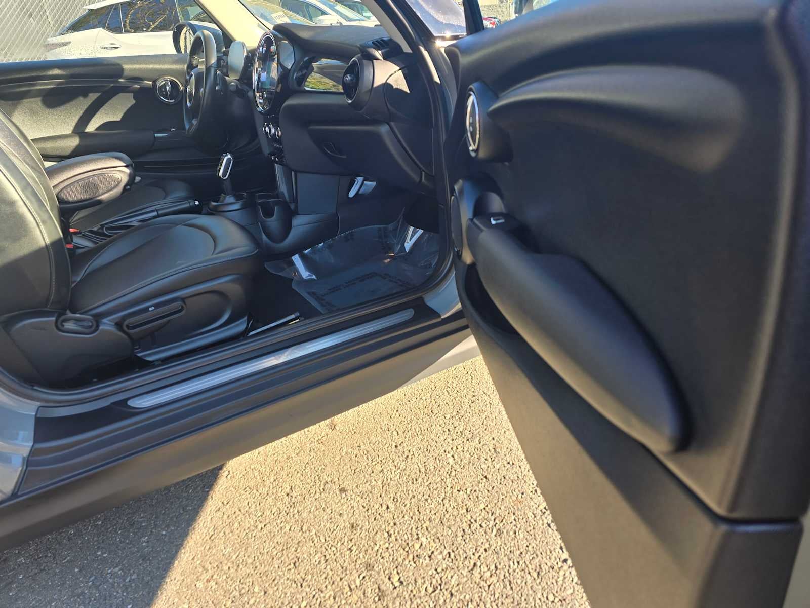 2022 MINI Hardtop 2 Door Cooper