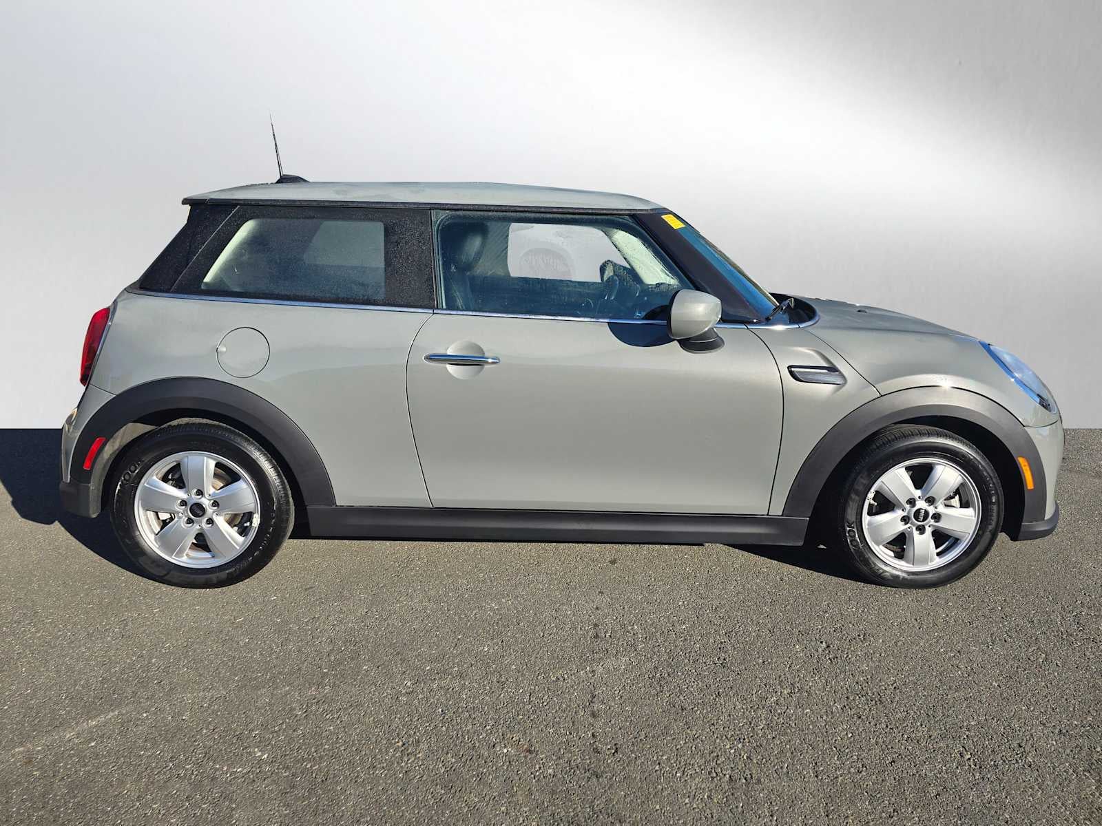 2022 MINI Hardtop 2 Door Cooper