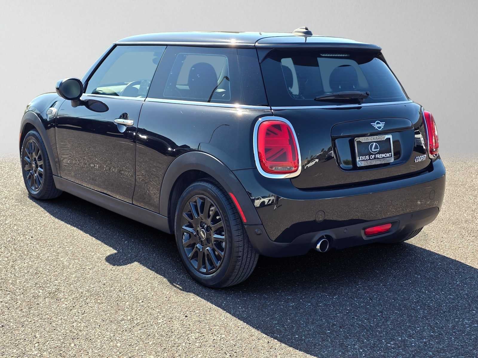 2021 MINI Hardtop 2 Door Cooper