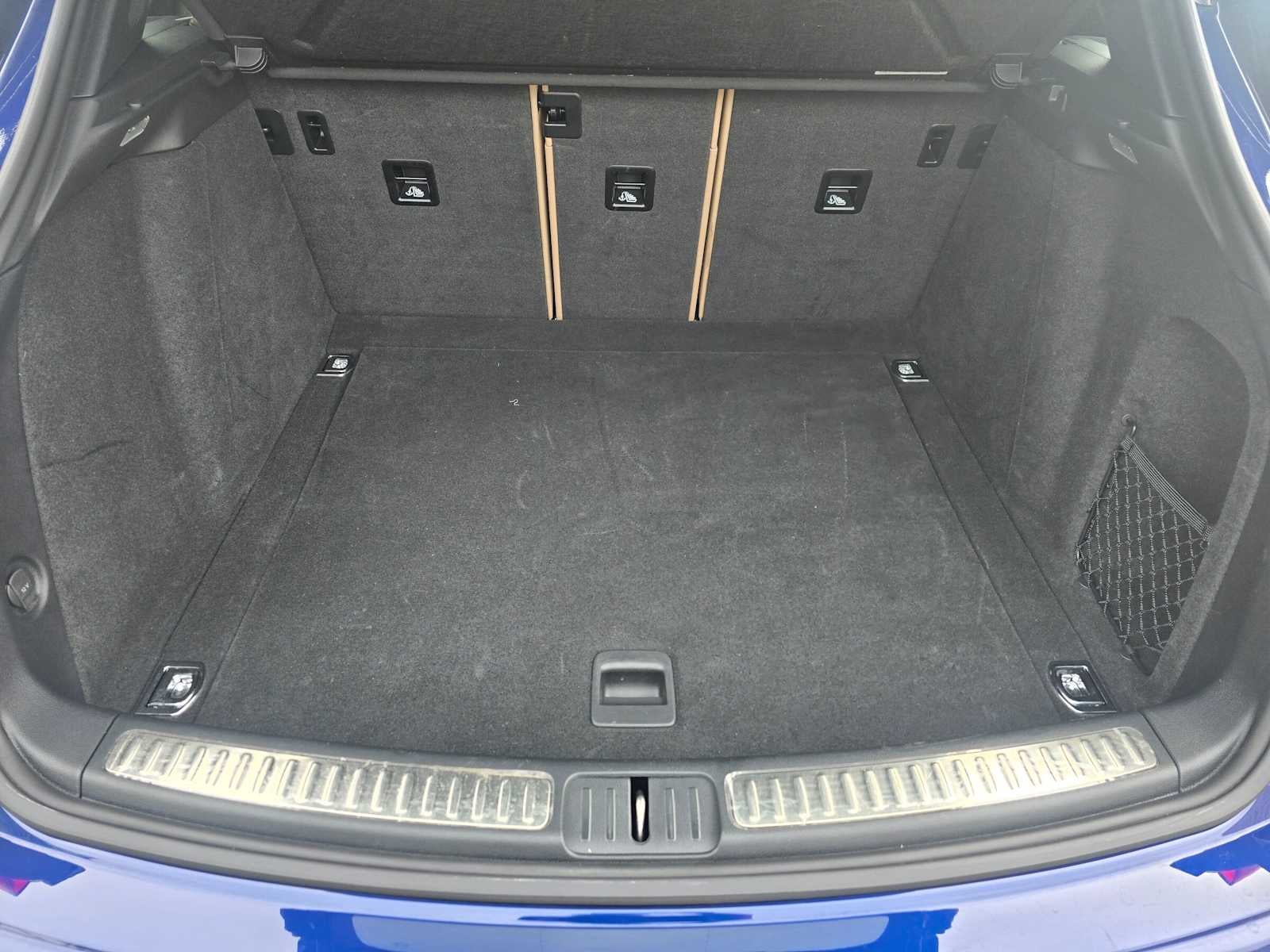 2024 Porsche Macan AWD
