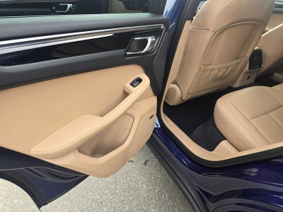 2024 Porsche Macan AWD
