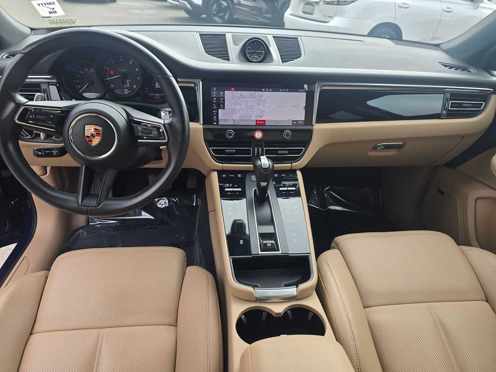 2024 Porsche Macan AWD