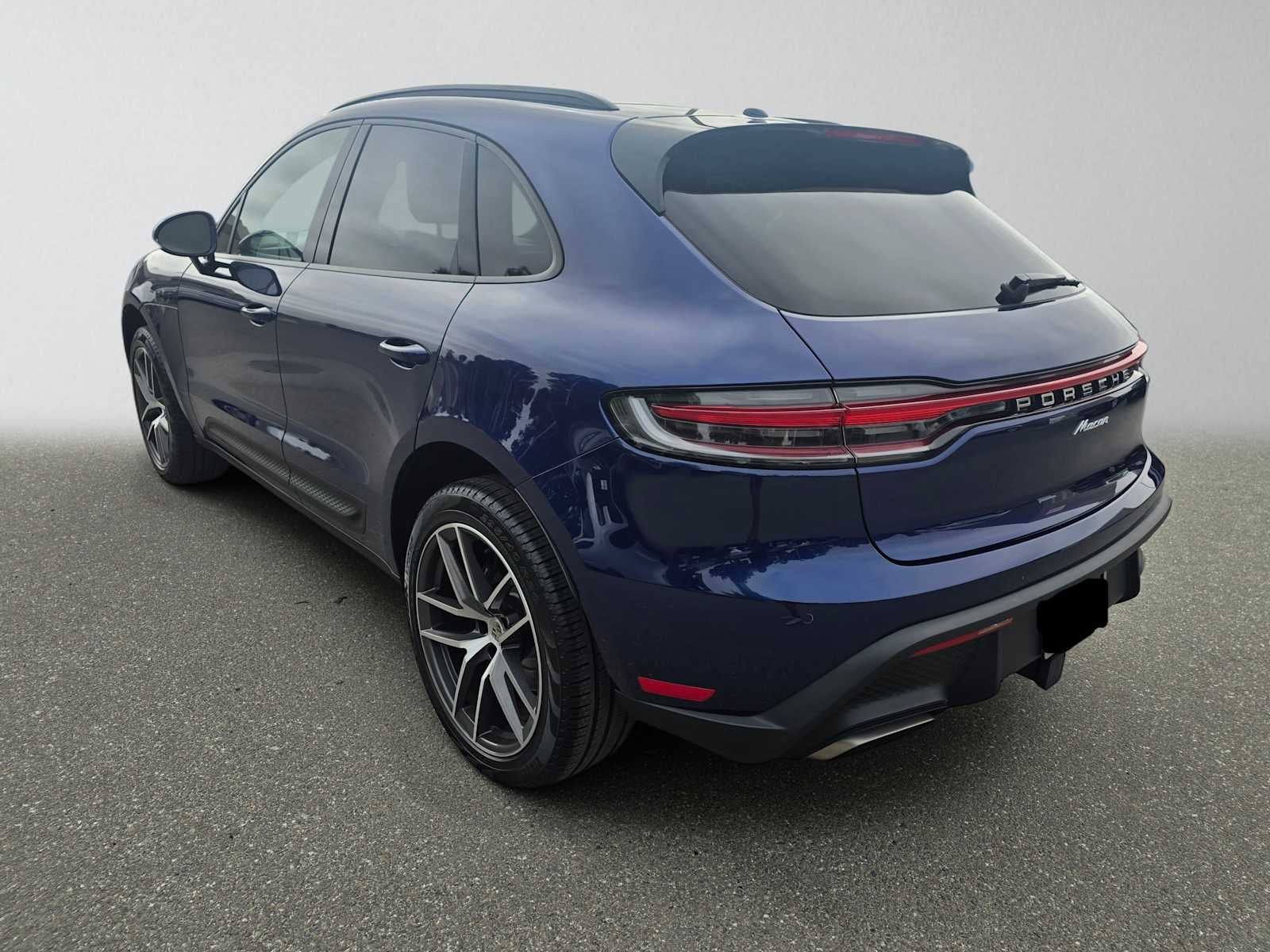 2024 Porsche Macan AWD