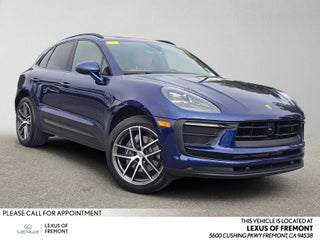 2024 Porsche Macan AWD