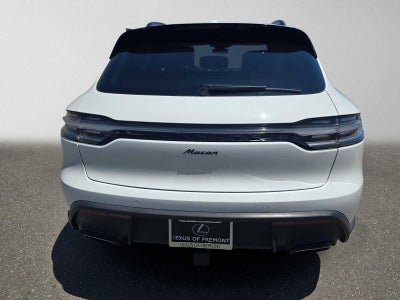 2025 Porsche Macan T