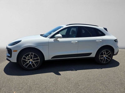 2025 Porsche Macan T