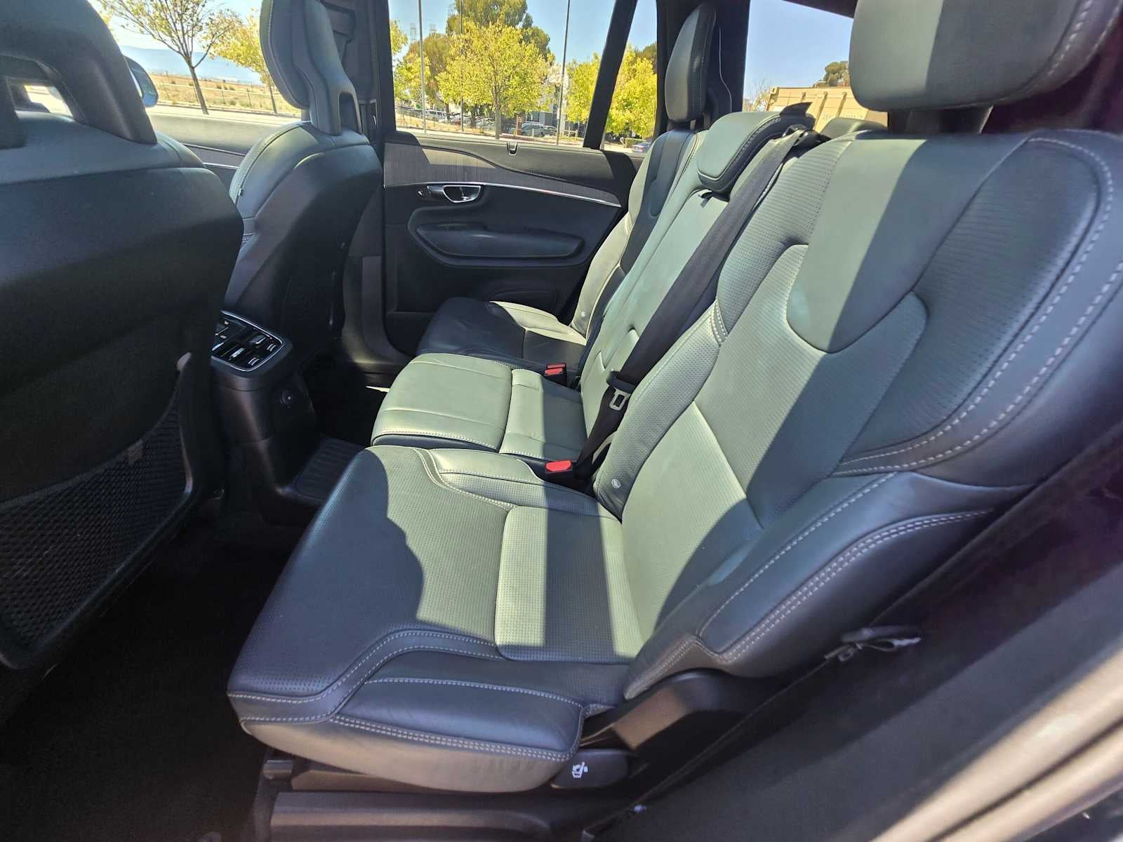 2021 Volvo XC90 Inscription
