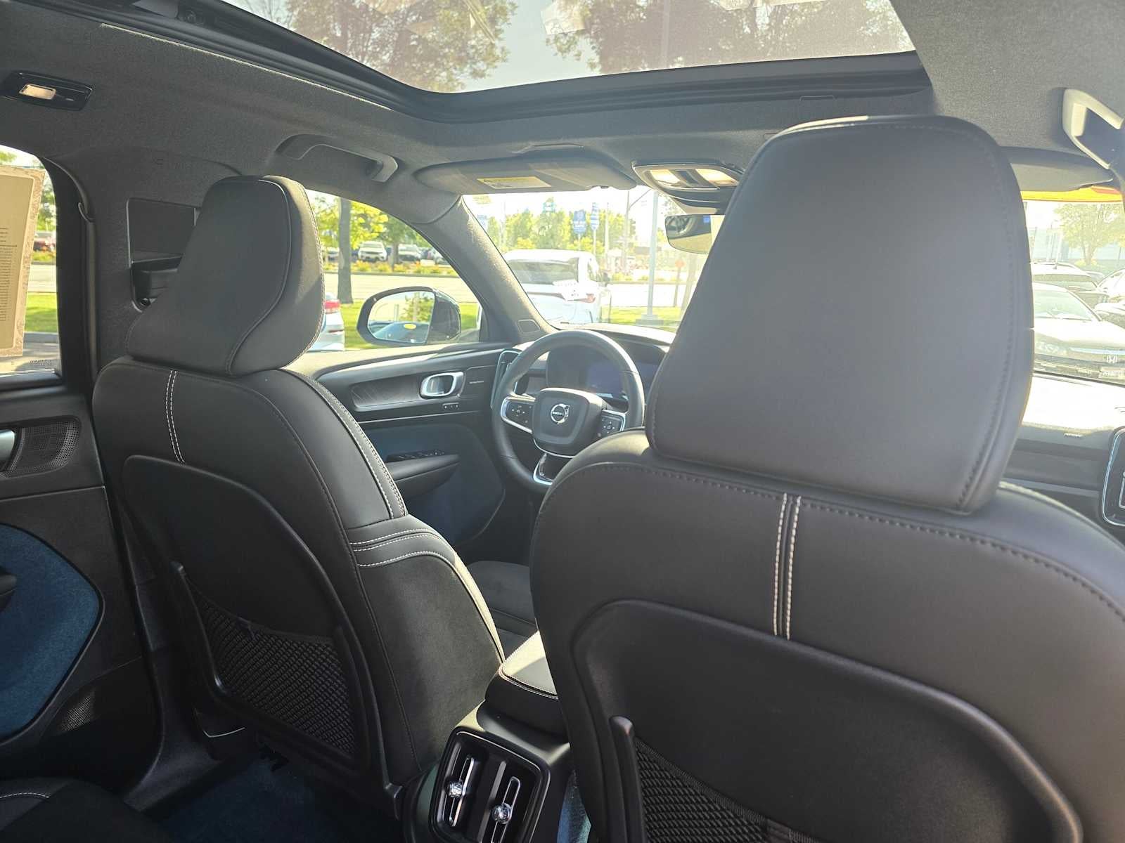 2023 Volvo XC40 Recharge Pure Electric Ultimate