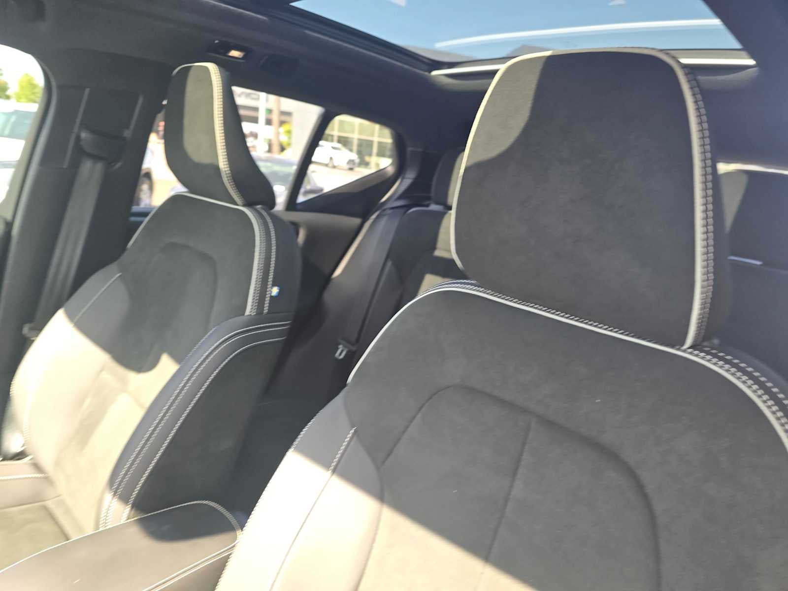 2023 Volvo XC40 Recharge Pure Electric Ultimate