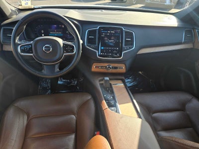 2023 Volvo XC90 Recharge Plug-In Hybrid Core Bright Theme