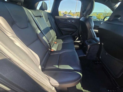 2025 Volvo XC60 Plug-In Hybrid Ultra Black Edition