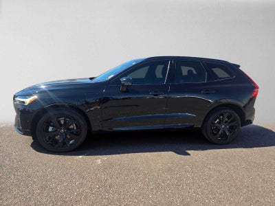 2025 Volvo XC60 Plug-In Hybrid Ultra Black Edition